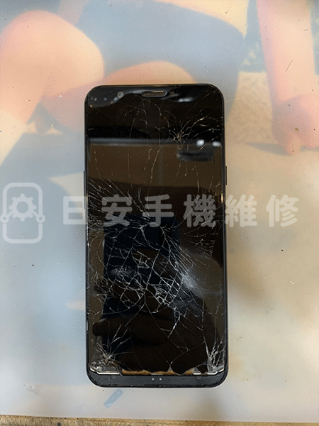 HTC Desire 12s 螢幕損壞