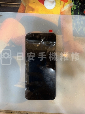 HTC Desire 12s 安裝新螢幕