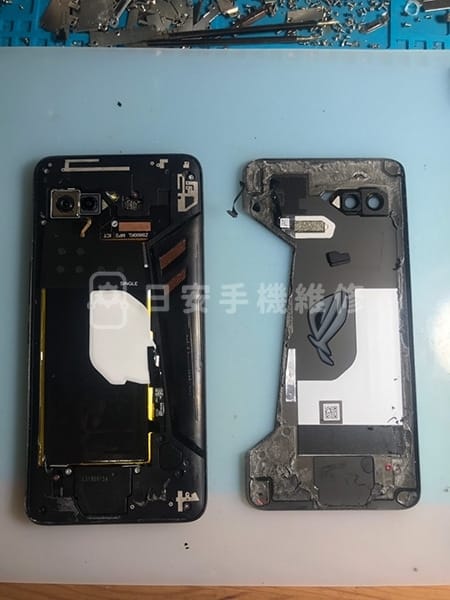 Asus 華碩 Zenfone ROG Phone ZS600KL 移除背蓋