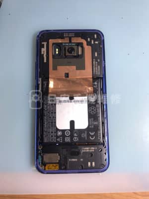 HTC U11 安裝主機板保護蓋