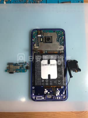 HTC U11 移除損壞充電孔