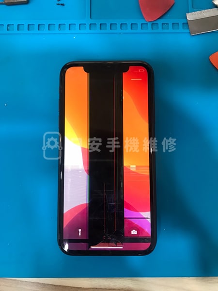 iphone 11 螢幕維修後