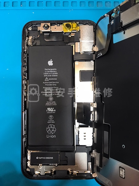 iphone 11 螢幕維修，安裝新螢幕