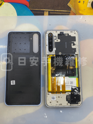 OPPO Realme XT 螢幕更換維修案例 維修過程照片 2
